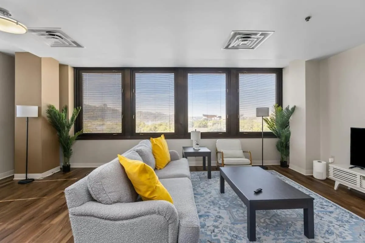 2Br Downtown Apartment With Gym & Deck Pittsburgh 0*,  Stany Zjednoczone Ameryki